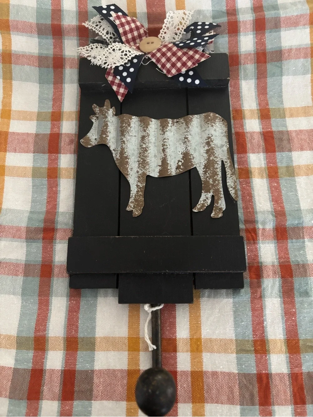 Rustic Primitive Country Farmhouse Cow Wood/Tin Wall Hook Decor Bow Final Sale